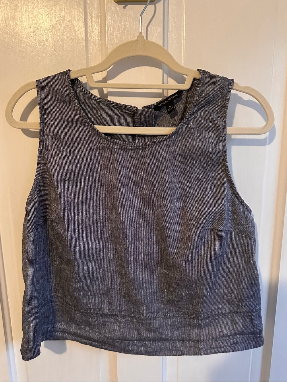 Banana Republic Cropped Tank